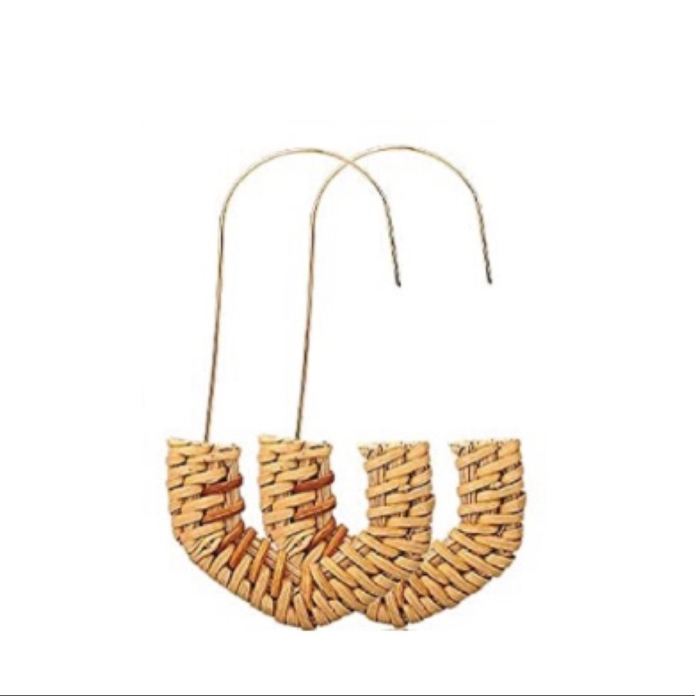 Curvy Straw Earrings